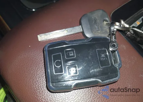 2018 Chevrolet Silverado 1500 High Country z USA, uszkodzony, nr VIN 3GCUKTEC0JG488783